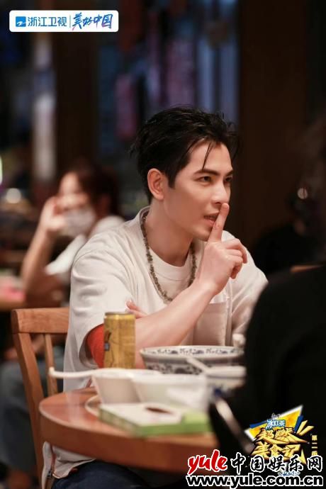 ����ȼ��ʳ��2�����ûع飬����ȼ������������ʳ���������ƣ�