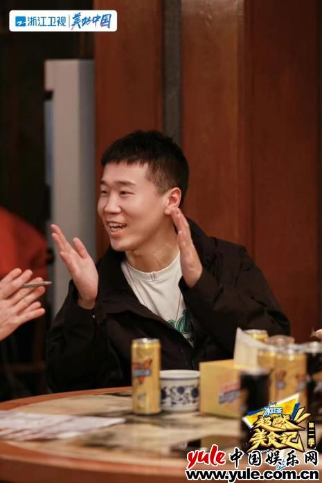 ����ȼ��ʳ��2�����ûع飬����ȼ������������ʳ���������ƣ�