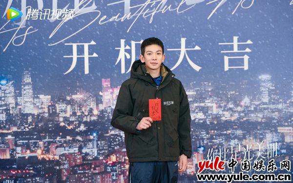 ������ǹ���������� ���񳬰��ݡ�������IT�С����ƿ̰�ӡ��