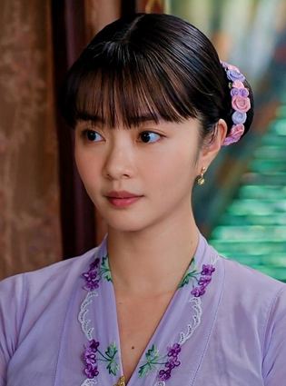 《小娘惹之翡翠山》热度飙升  黄暄婷凭“张安娜”交出亮眼口碑成绩单